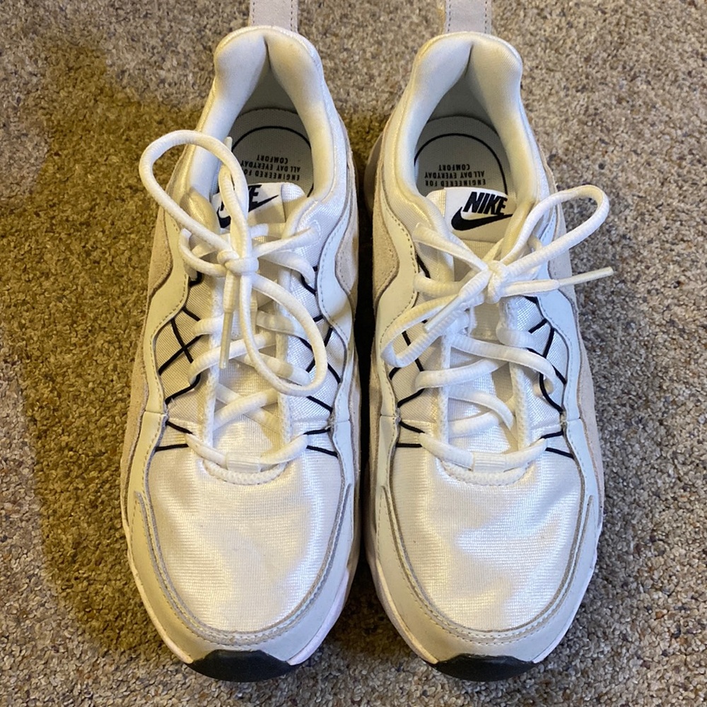 Nike trainers size 7